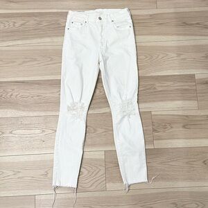 Mother Women’s High Waisted Looker Ankle Fray Denim Jeans in Little Miss Lacey